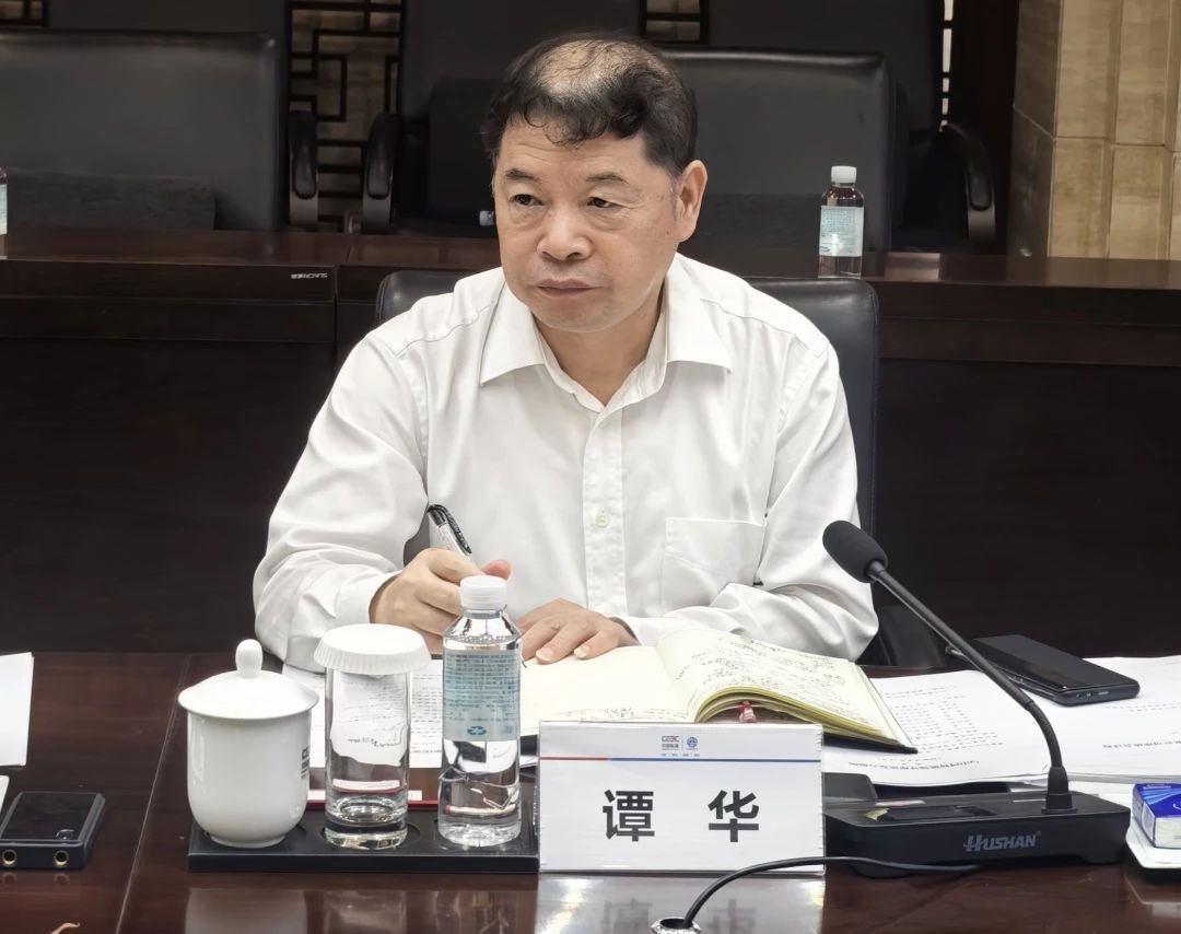 山河智能与中国能建葛洲坝集团深化合作，达成共识