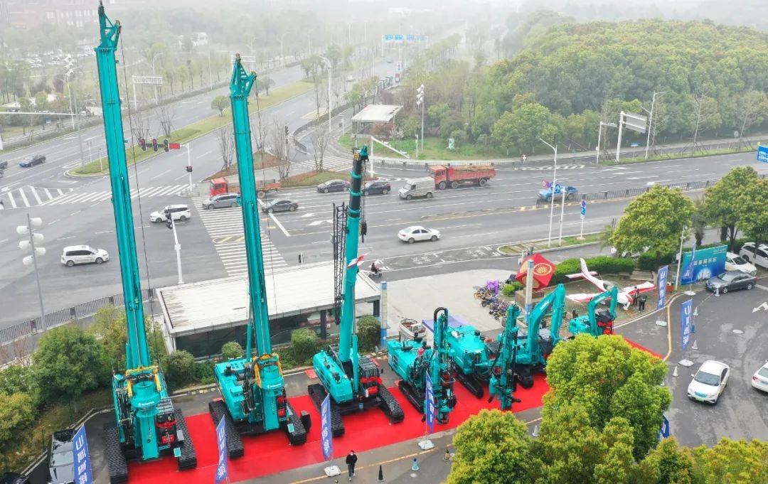 现场签约4亿！山河智能武汉再传捷报